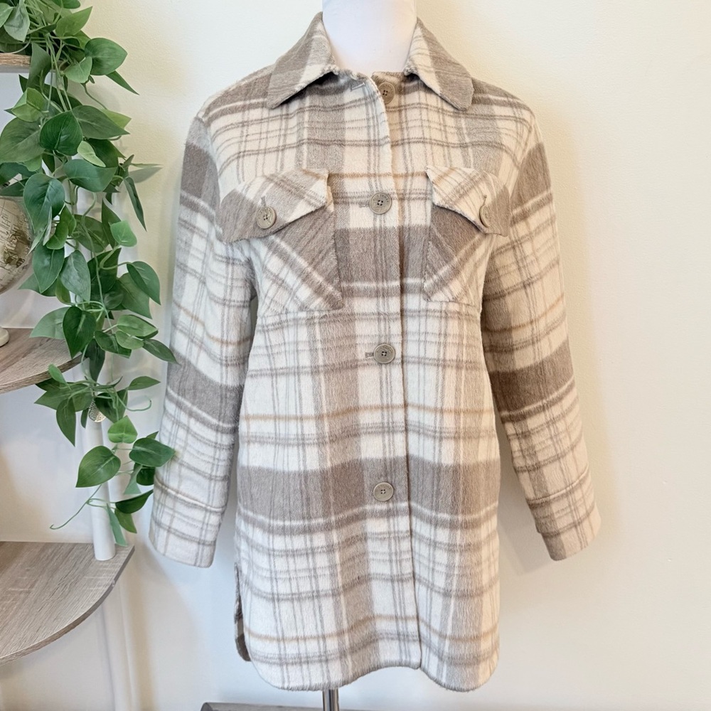 Elie Tahari Shacket